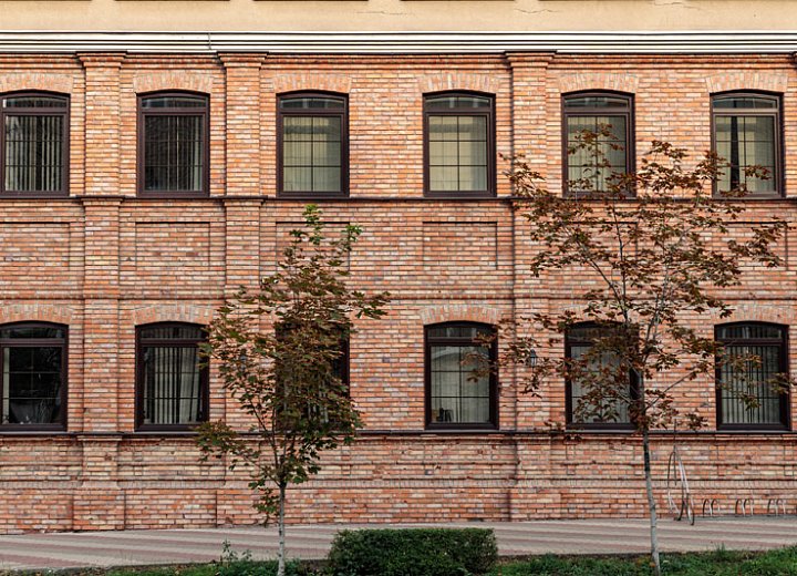 Офис «Белгородэнергосбыт», ул. Чумичова, 37